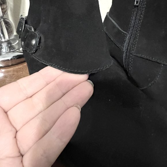 REBA Whispar Ankle Boots, suade leather buckle low heel - Picture 5 of 9